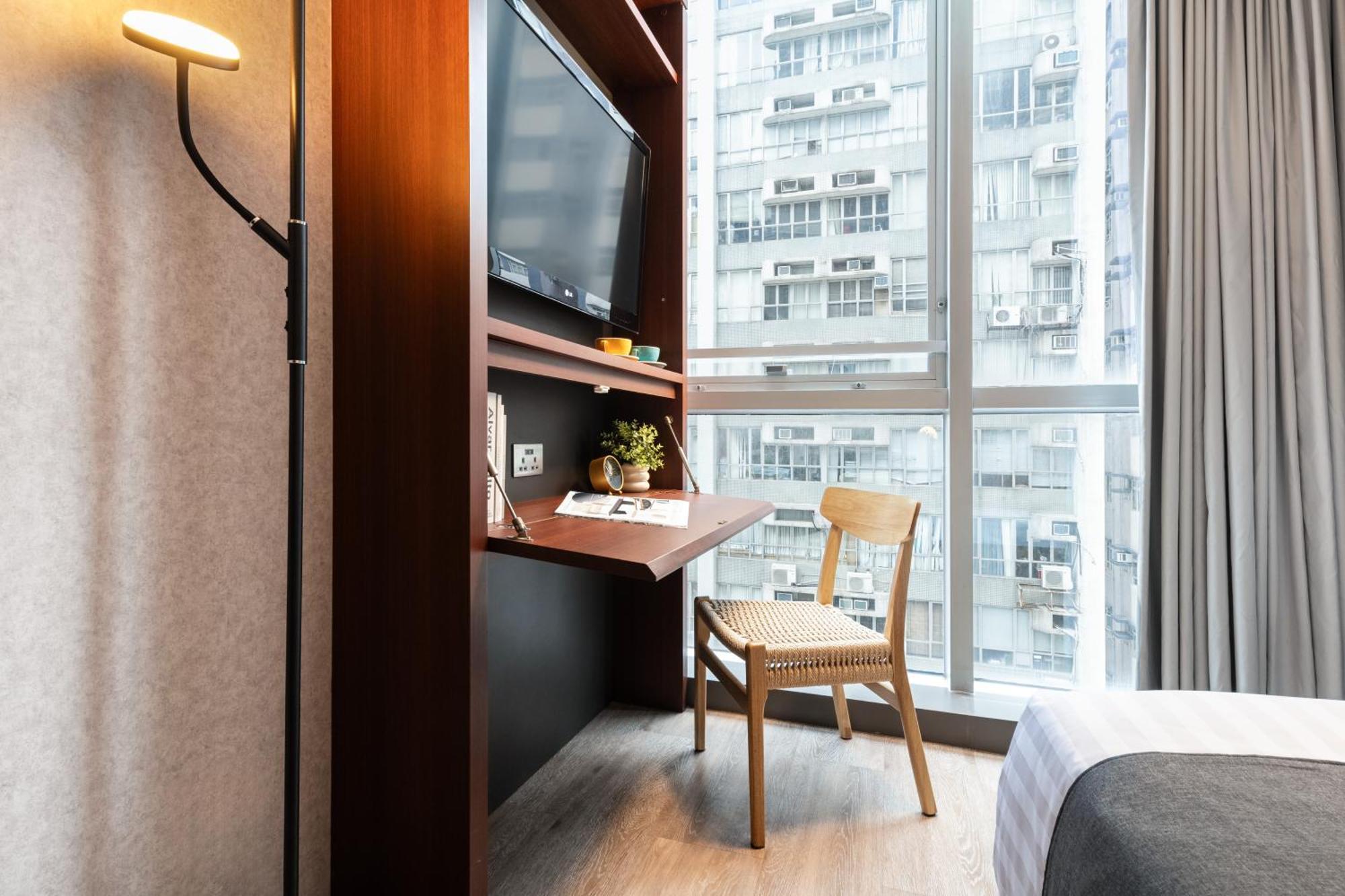 Dash Living On Queen'S Hong Kong Exterior photo